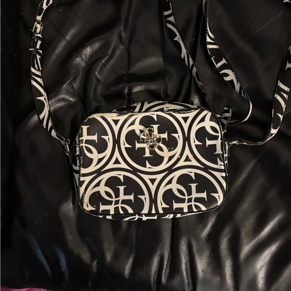 Guess Monochrome Animal Print Wallet